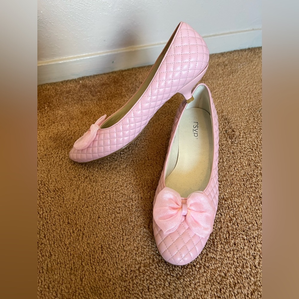 Princess Pink Kitten Heel Shoes - Quilted Pattern with Bow